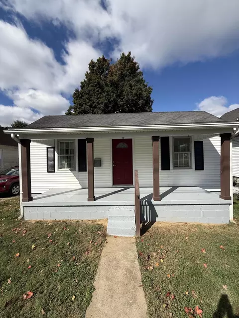 216 Cathedral, Bardstown, KY 40004