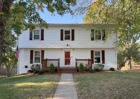 396 Atwood Dr, Lexington, KY 40515