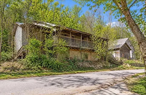 356 Camp Daniel Boone Rd, Lexington, KY 40515