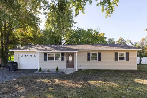 780 Eden Dr, Paducah, KY 42003