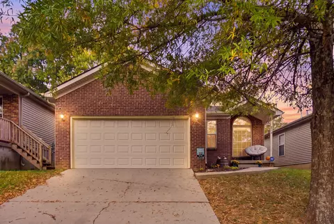 934 Revere Run Dr, Lexington, KY 40509