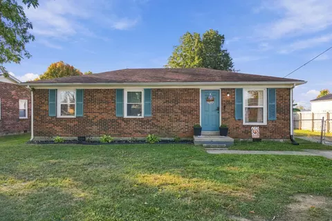 19 Elmwood Ct, Frankfort, KY 40601