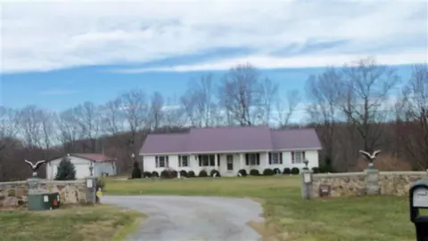 532 Alice Roy Rd, Windsor, KY 42565 photo 1
