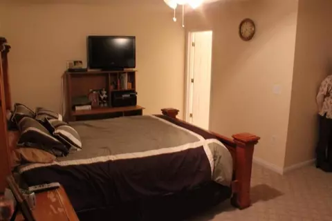 28 Harbor St, Nancy, KY 42544 photo 6