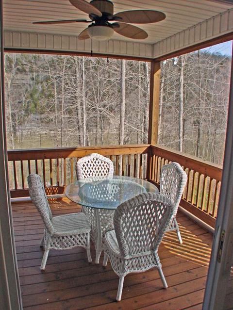 2944 Roberts Bend Rd, Burnside, KY 42519 photo 9