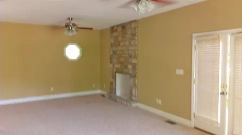 154 Clover Leaf Ln, Burnside, KY 42519 photo 3