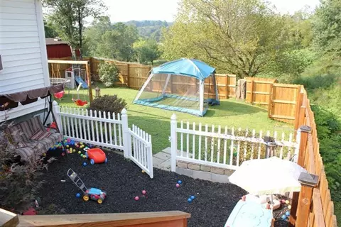 110 Ebright St, Science Hill, KY 42553 photo 12