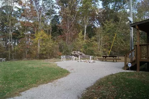 208 Danny Dr, Burnside, KY 42519 photo 9