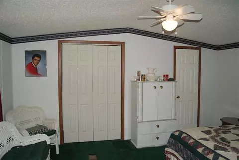 208 Danny Dr, Burnside, KY 42519 photo 24