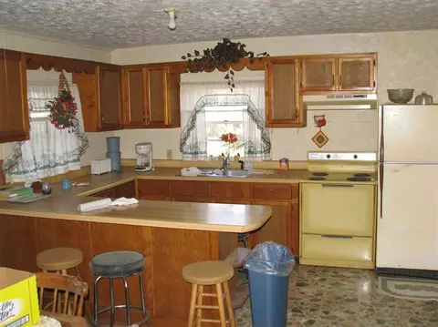 54 Goad Ln, Burnside, KY 42519 photo 14