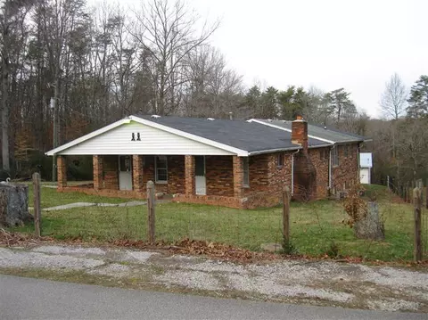58 Danny Dr, Burnside, KY 42519 photo 3
