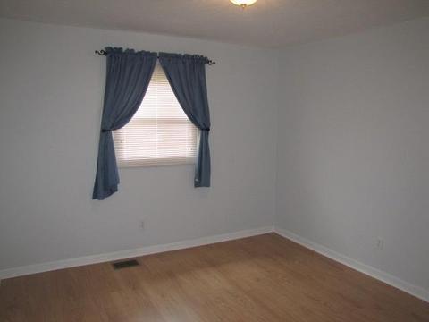 417 Renee St, Nancy, KY 42544 photo 10
