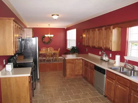 87 Knoll Ct, Nancy, KY 42544 photo 12