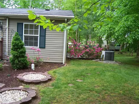 57 Maugham, Burnside, KY 42519 photo 9