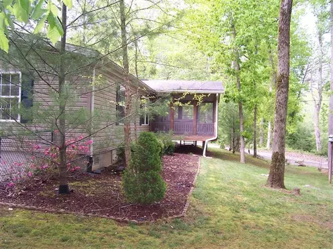 57 Maugham, Burnside, KY 42519 photo 13