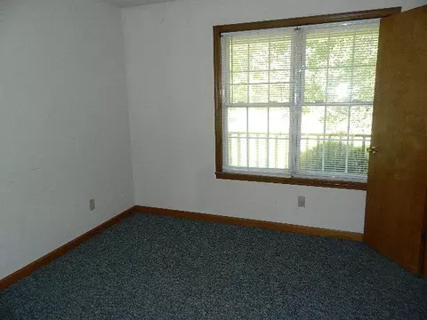 1056 Goochtown Loop, Eubank, KY 42567 photo 6