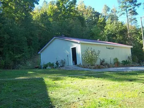 284 Alton Rd, Burnside, KY 42519 photo 4
