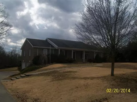 4521 Hickory Nut Rd, Nancy, KY 42544 photo 3