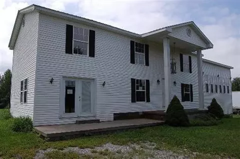 47 Ashley Dr, Liberty, KY 42539 photo 1