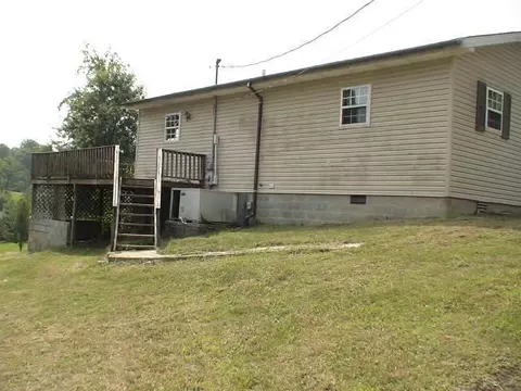 410 Laurel Lake Resort Rd, Corbin, KY 40701 photo 3