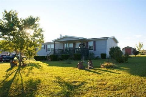 53 Vacation St, Nancy, KY 42544 photo 2