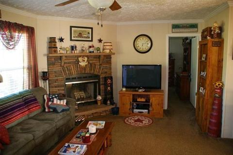 53 Vacation St, Nancy, KY 42544 photo 9