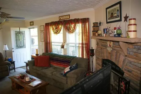53 Vacation St, Nancy, KY 42544 photo 8