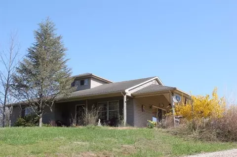 268 Lakescene Dr, Nancy, KY 42544 photo 1
