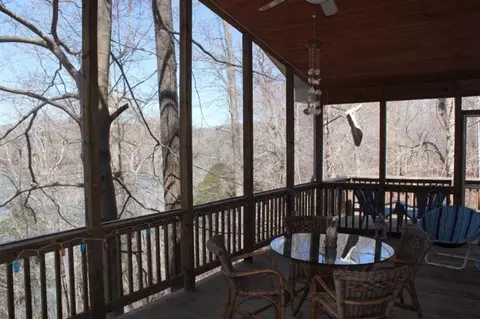 579 Shepperd Ln, Nancy, KY 42544 photo 8