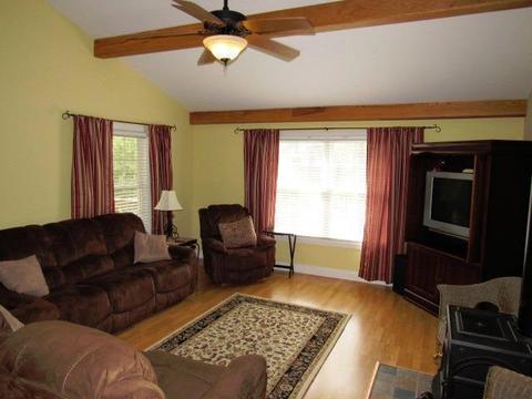 247 Clover Leaf Cir, Burnside, KY 42519 photo 11