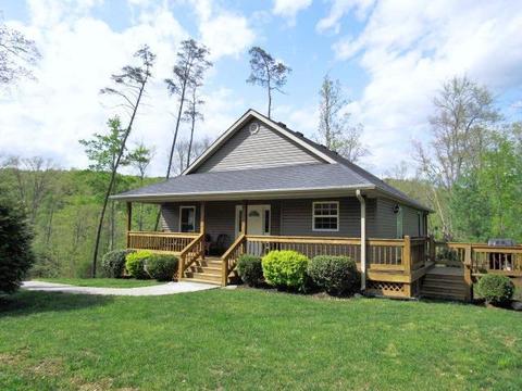 247 Clover Leaf Cir, Burnside, KY 42519 photo 1