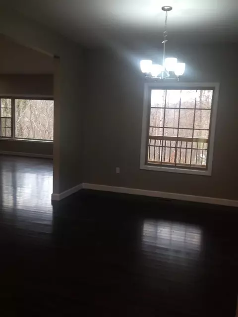 245 Beverly Dr, Somerset, KY 42503 photo 5