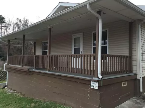 707 Lee St, Corbin, KY 40701 photo 1