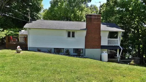 306 Sellars Rd, Nancy, KY 42544 photo 3
