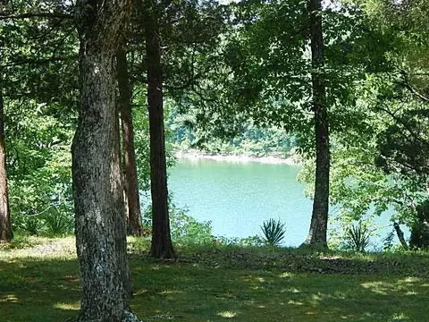 1162 Stonegate Dr, Burnside, KY 42519 photo 4