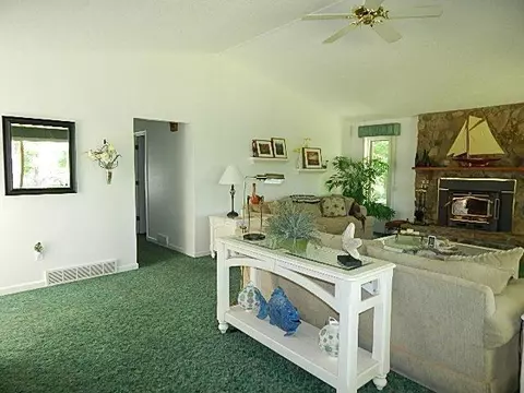 1162 Stonegate Dr, Burnside, KY 42519 photo 13