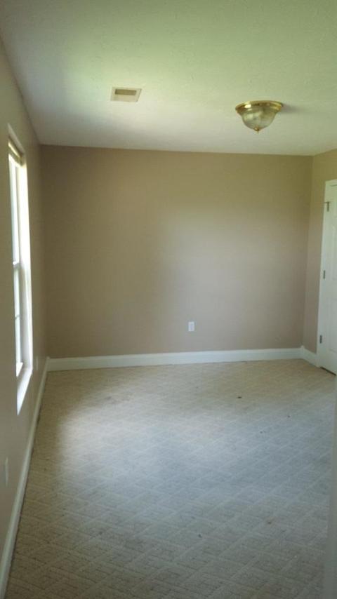 162 Ashley Dr, Eubank, KY 42567 photo 4