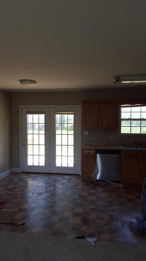162 Ashley Dr, Eubank, KY 42567 photo 3