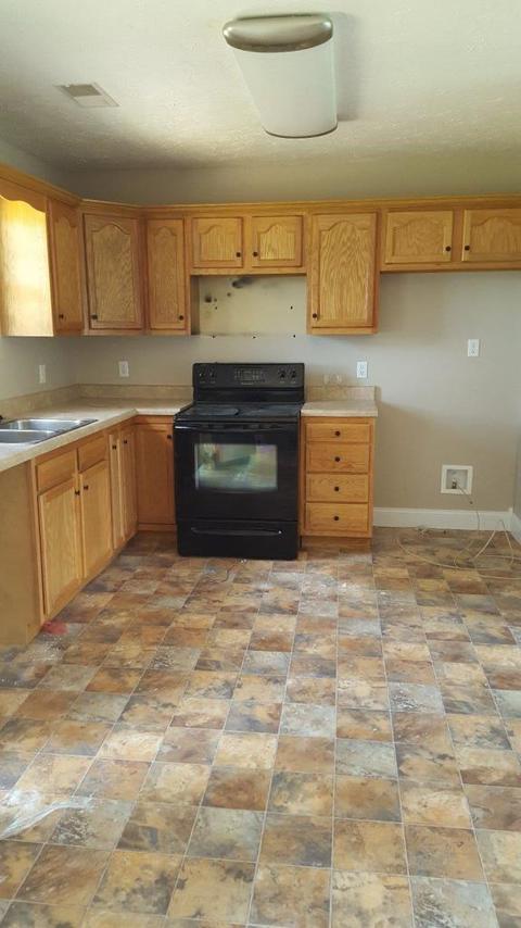 162 Ashley Dr, Eubank, KY 42567 photo 9