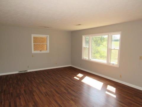 40 Meadow Dr, Nancy, KY 42544 photo 7