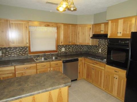 40 Meadow Dr, Nancy, KY 42544 photo 9