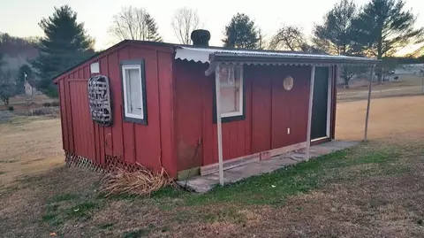 137 Gardenia, Ewing, VA 24248 photo 7