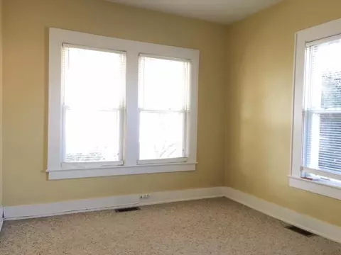 210 Red Clover Loop, Ewing, VA photo 2