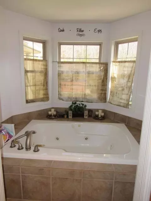 68 Grandview Ln, Strunk, KY 42649 photo 13