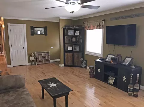 290 Grandview, Strunk, KY 42649 photo 6