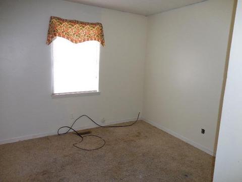 633 Parkey Rd, Ewing, VA photo 9
