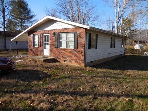 633 Parkey Rd, Ewing, VA photo 3