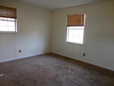 633 Parkey Rd, Ewing, VA photo 10