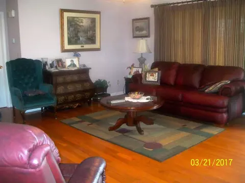 45 Meadow Dr, Nancy, KY 42544 photo 5