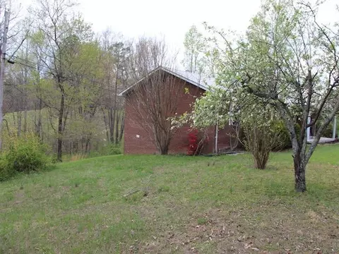 313 Mill Creek Rd, Corbin, KY 40701 photo 3